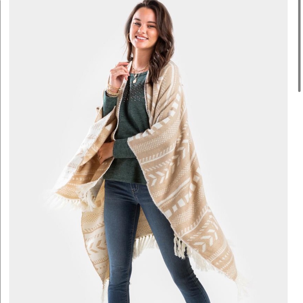 Beige Chevron Fringe Poncho